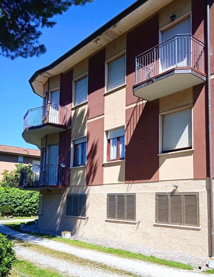 ماسا Iss Travel Apartments Casa Maria In Marina Di Massa المظهر الخارجي الصورة
